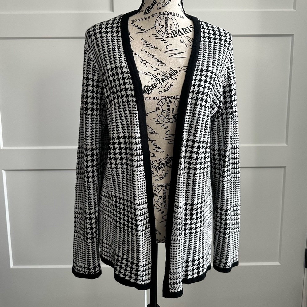 Croft & Barrow Houndstooth cardigan XL